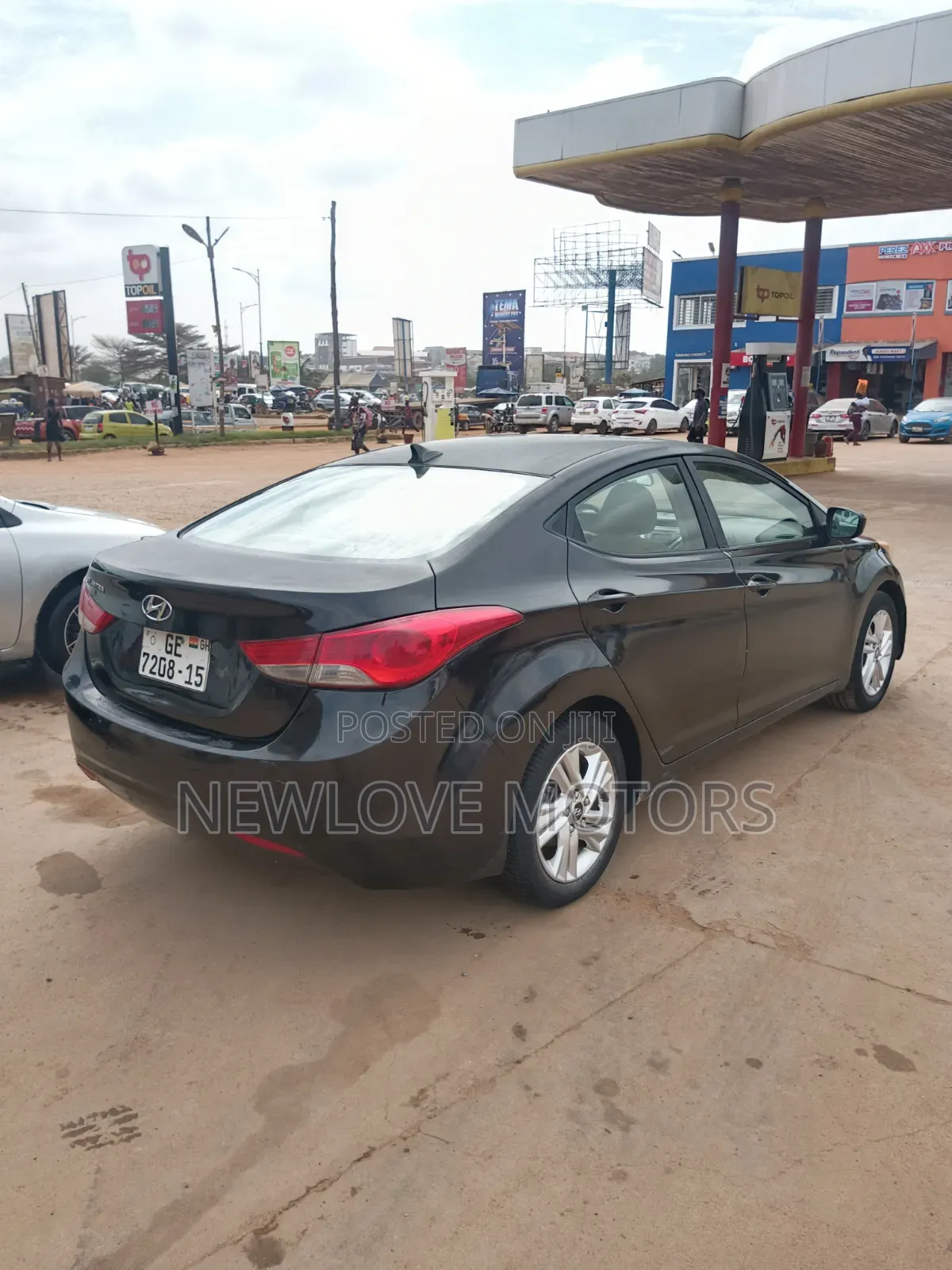 Hyundai Elantra Limited Sedan FWD (1.8L 4cyl 6A) 2013 Black