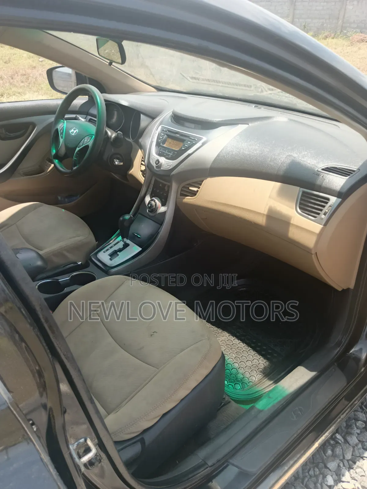 Hyundai Elantra Limited Sedan FWD (1.8L 4cyl 6A) 2013 Black