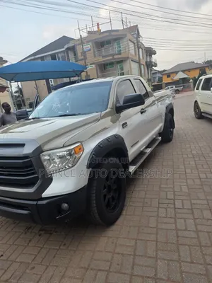 Toyota Tundra 2016 White