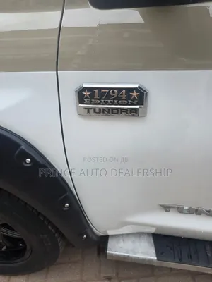 Toyota Tundra 2016 White