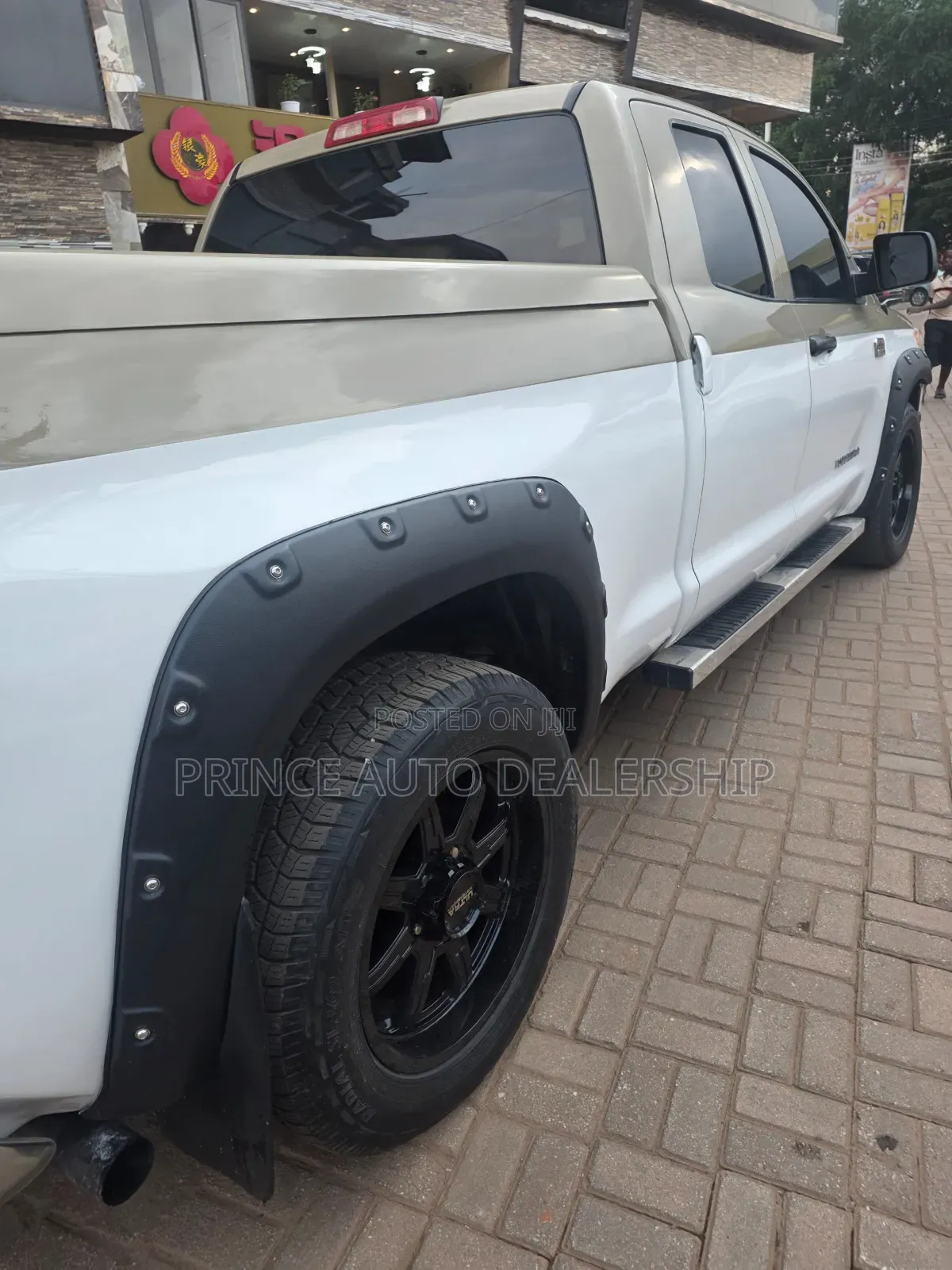 Toyota Tundra 2016 White