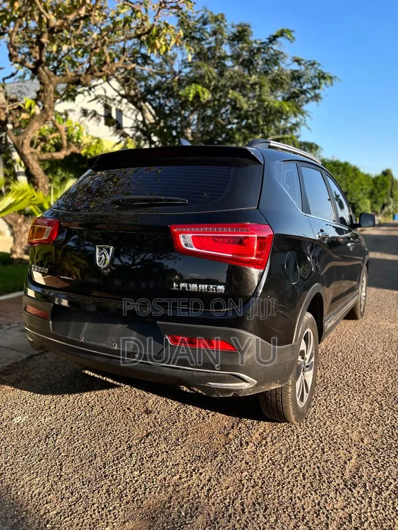 Baojun 510 2017 Black