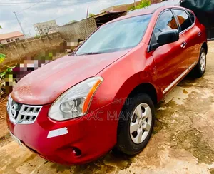 Nissan Rogue 2013 Red