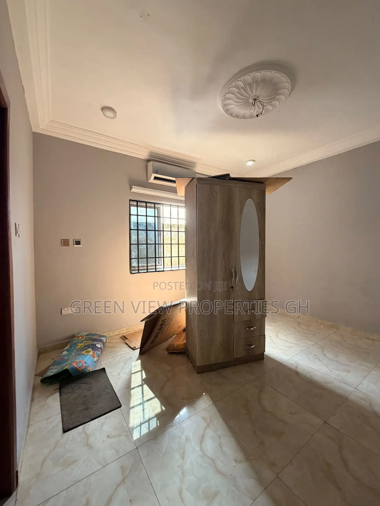 2bdrm Apartment in West Hills Mall Area for rent