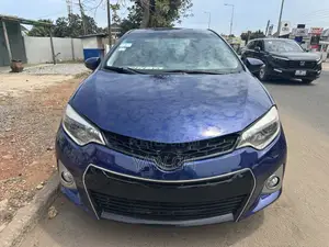 Toyota Corolla LE 4dr Sedan (1.8L 4cyl CVT) 2016 Blue
