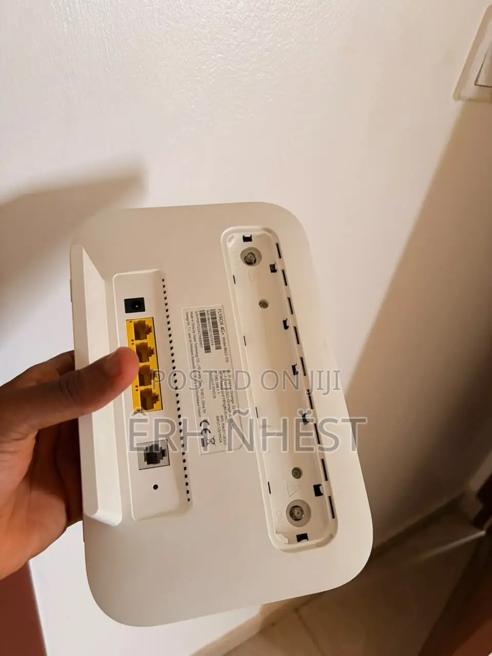 Huawei Universal Orange Flybox 4g+ Router