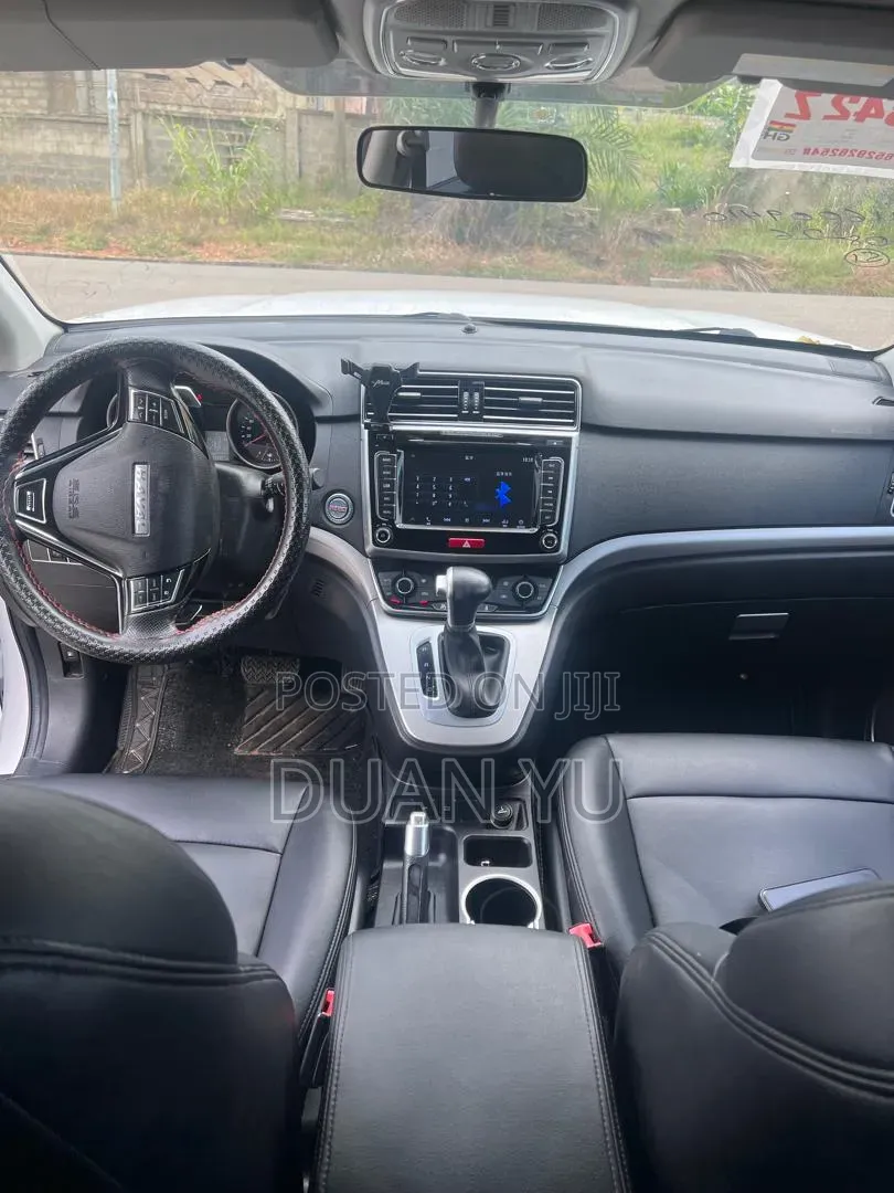 Haval M6 2017 White
