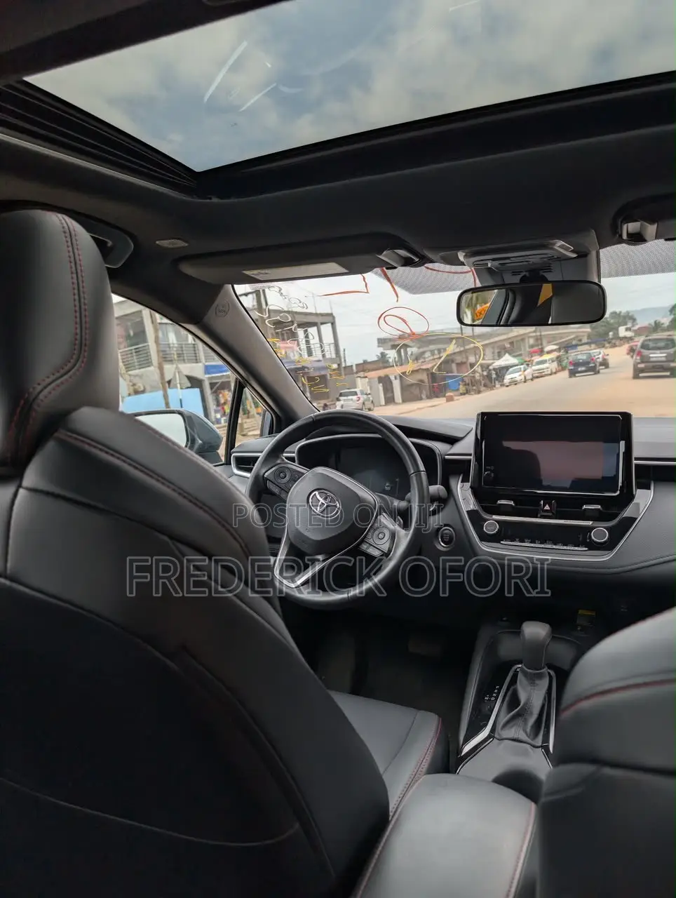 Toyota Corolla XSE 2024 Silver