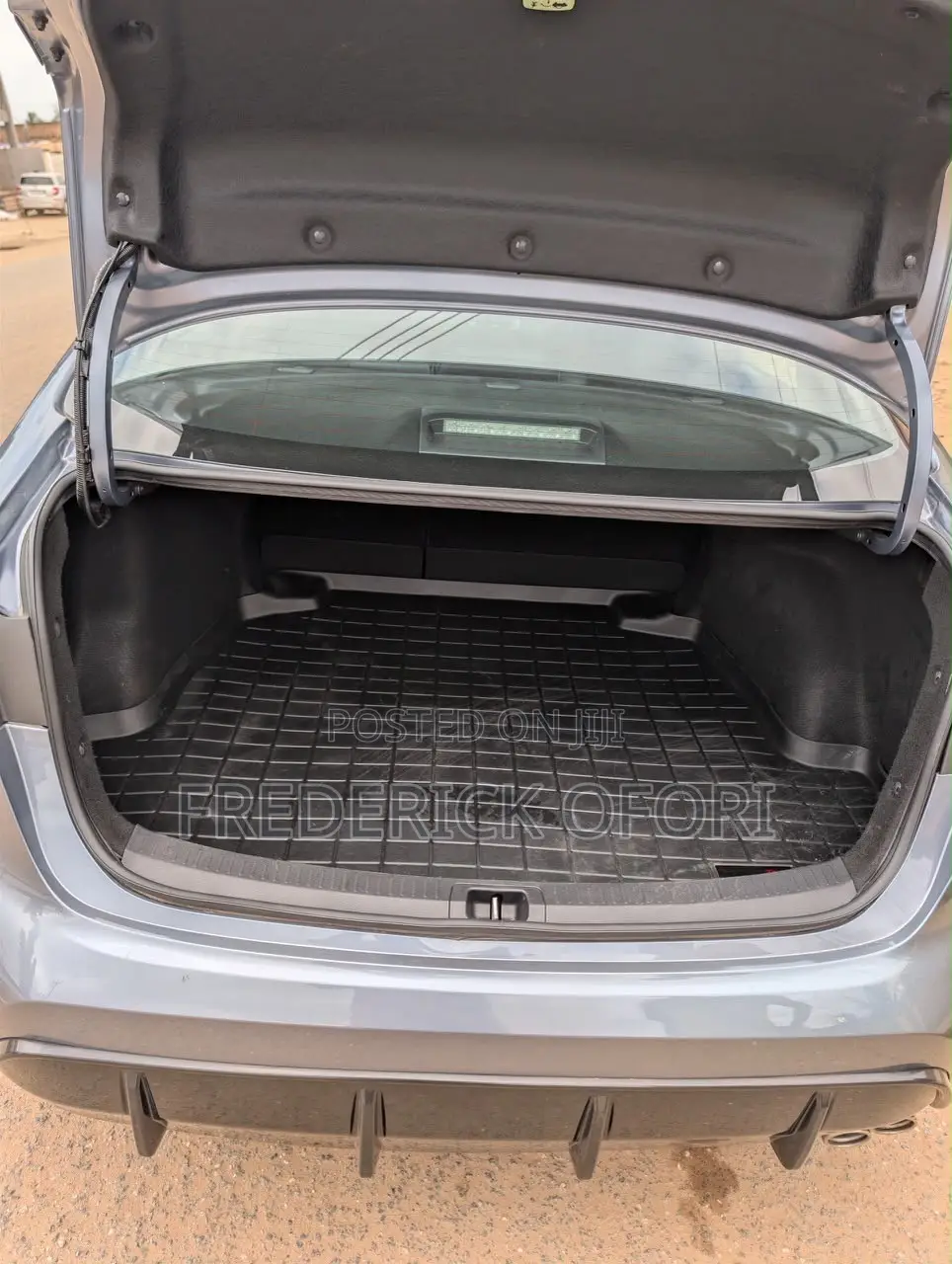 Toyota Corolla XSE 2024 Silver