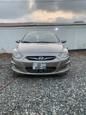 Hyundai Accent GLS 2012 Beige