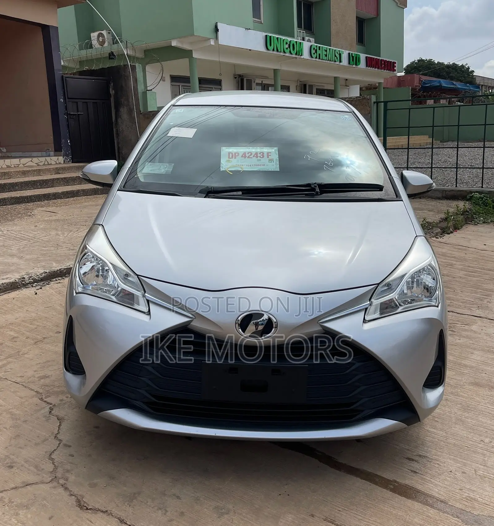 Toyota Vitz 1.3 AWD 3dr 2017 Silver