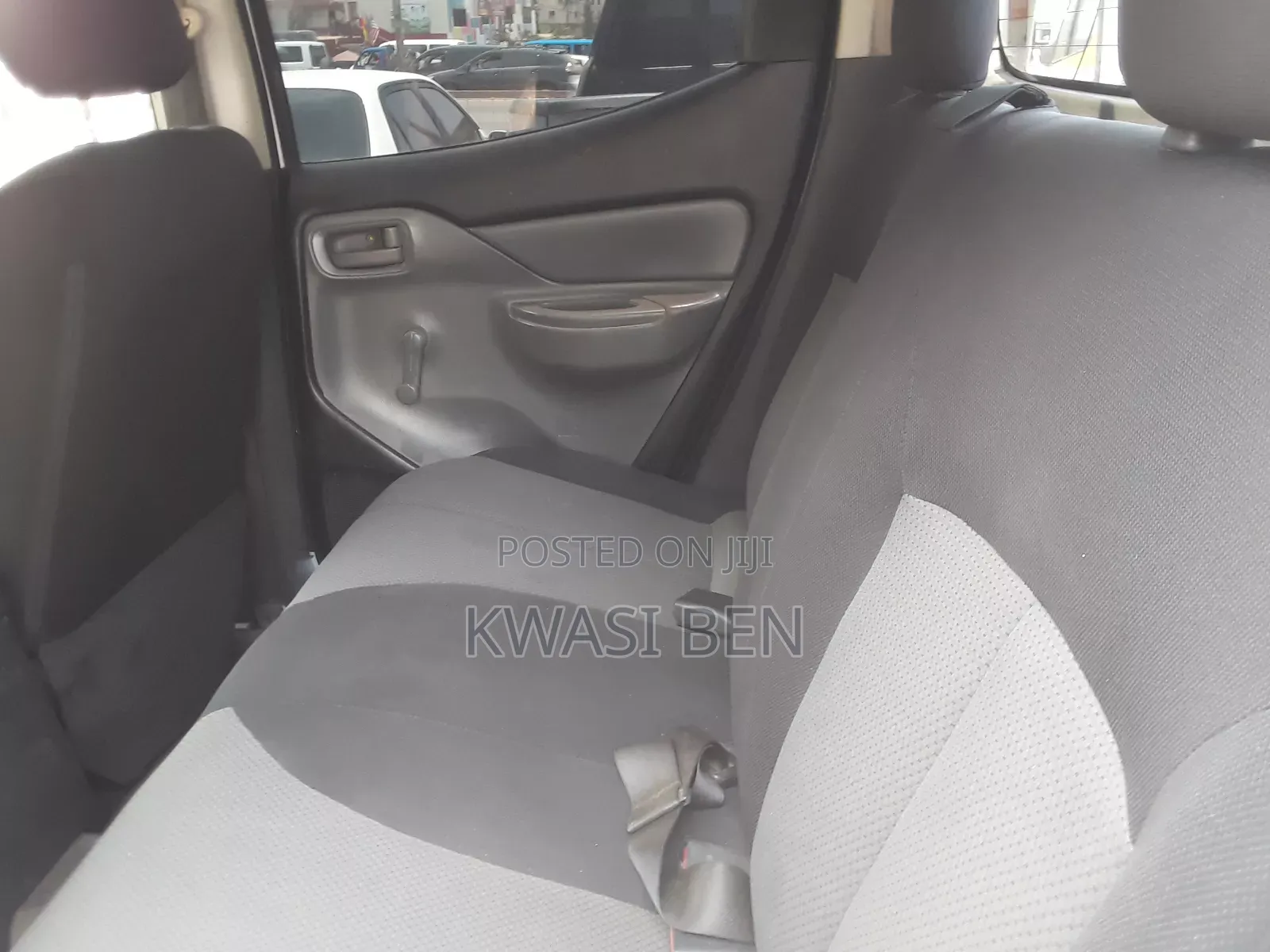 Mitsubishi L200 2009 White