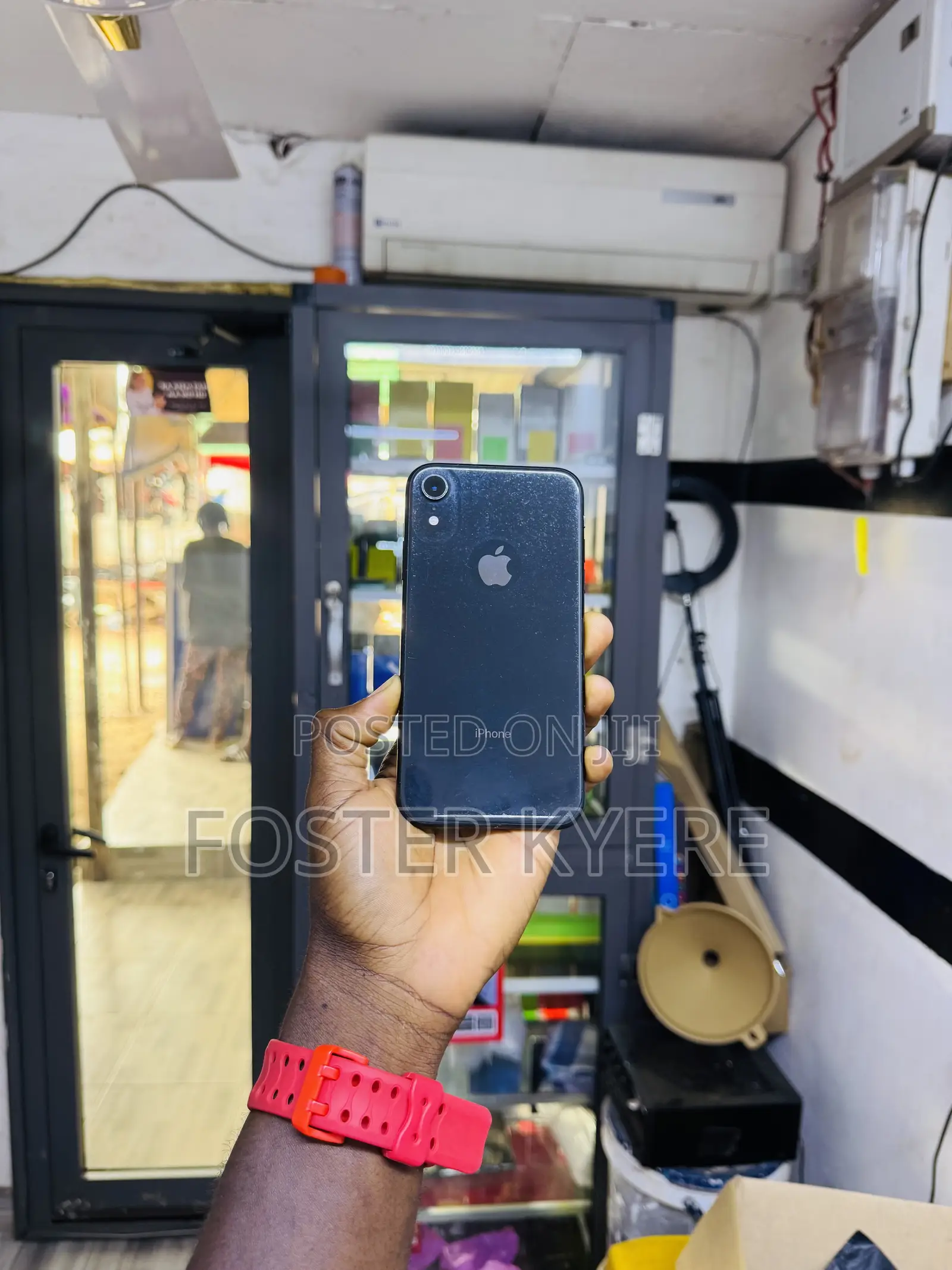 Apple iPhone XR 64 GB Black