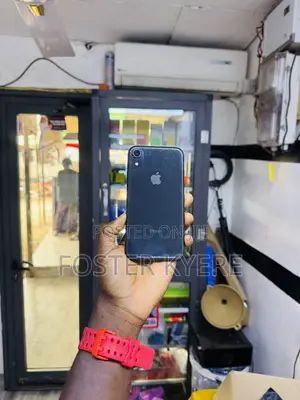 Apple iPhone XR 64 GB Black