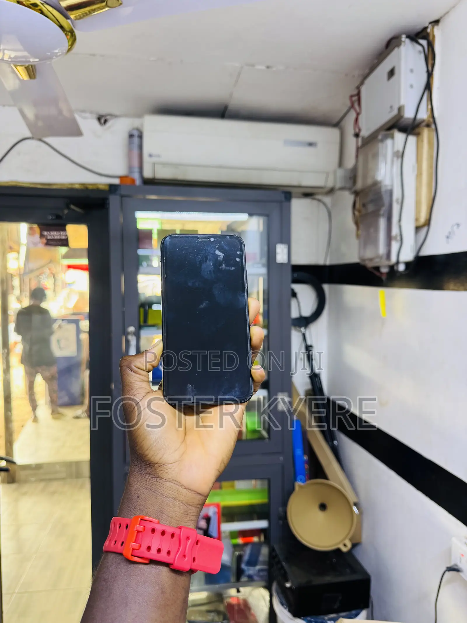 Apple iPhone XR 64 GB Black