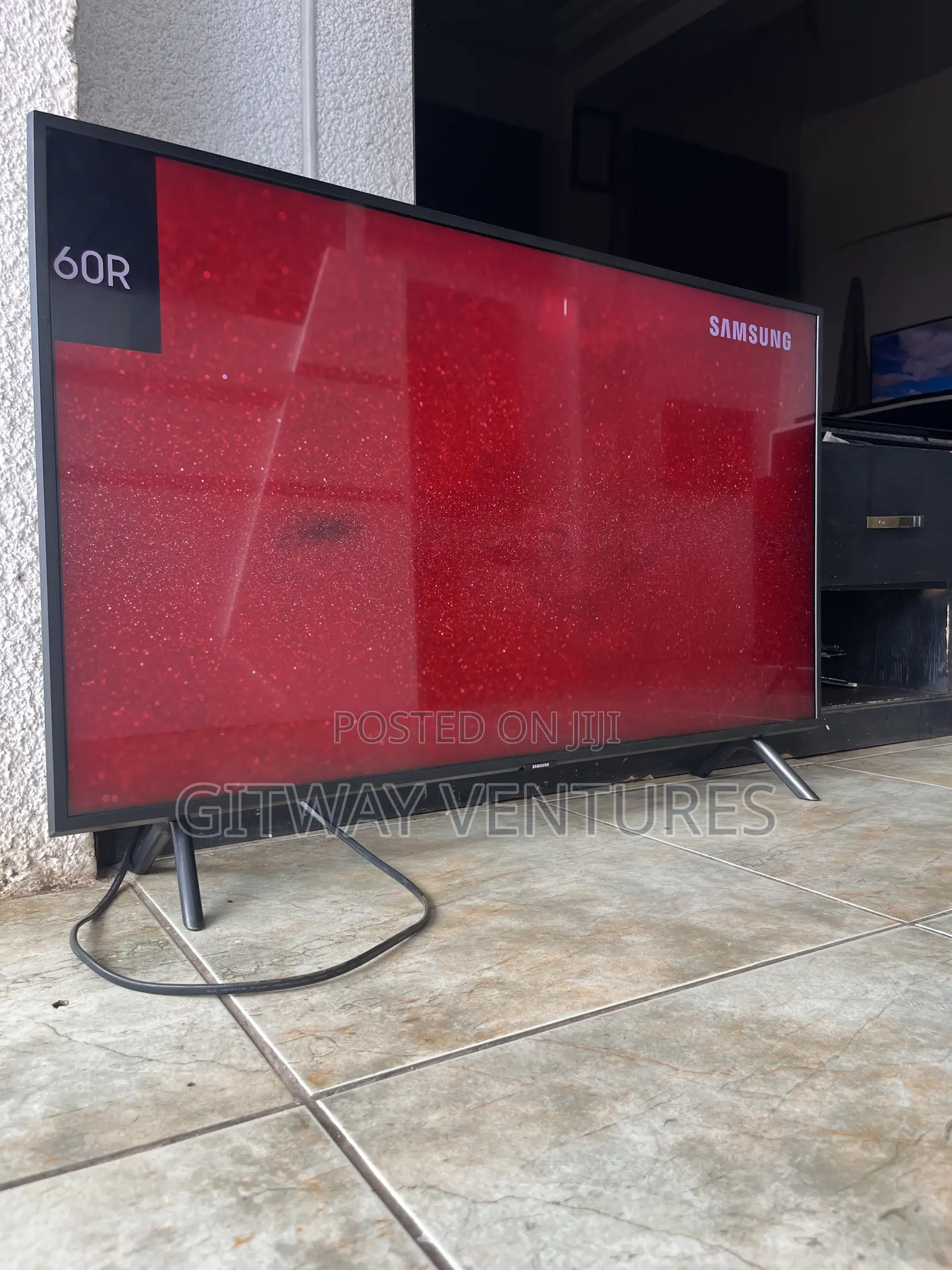 Pre-Owned Samsung QLED 43inch Smart Satellite Bluetooth AirPlay TV
