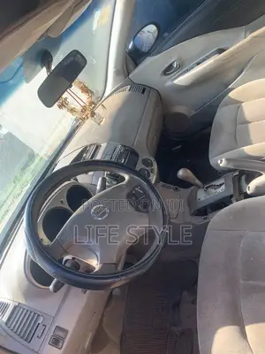 Nissan Altima 2005 Gold