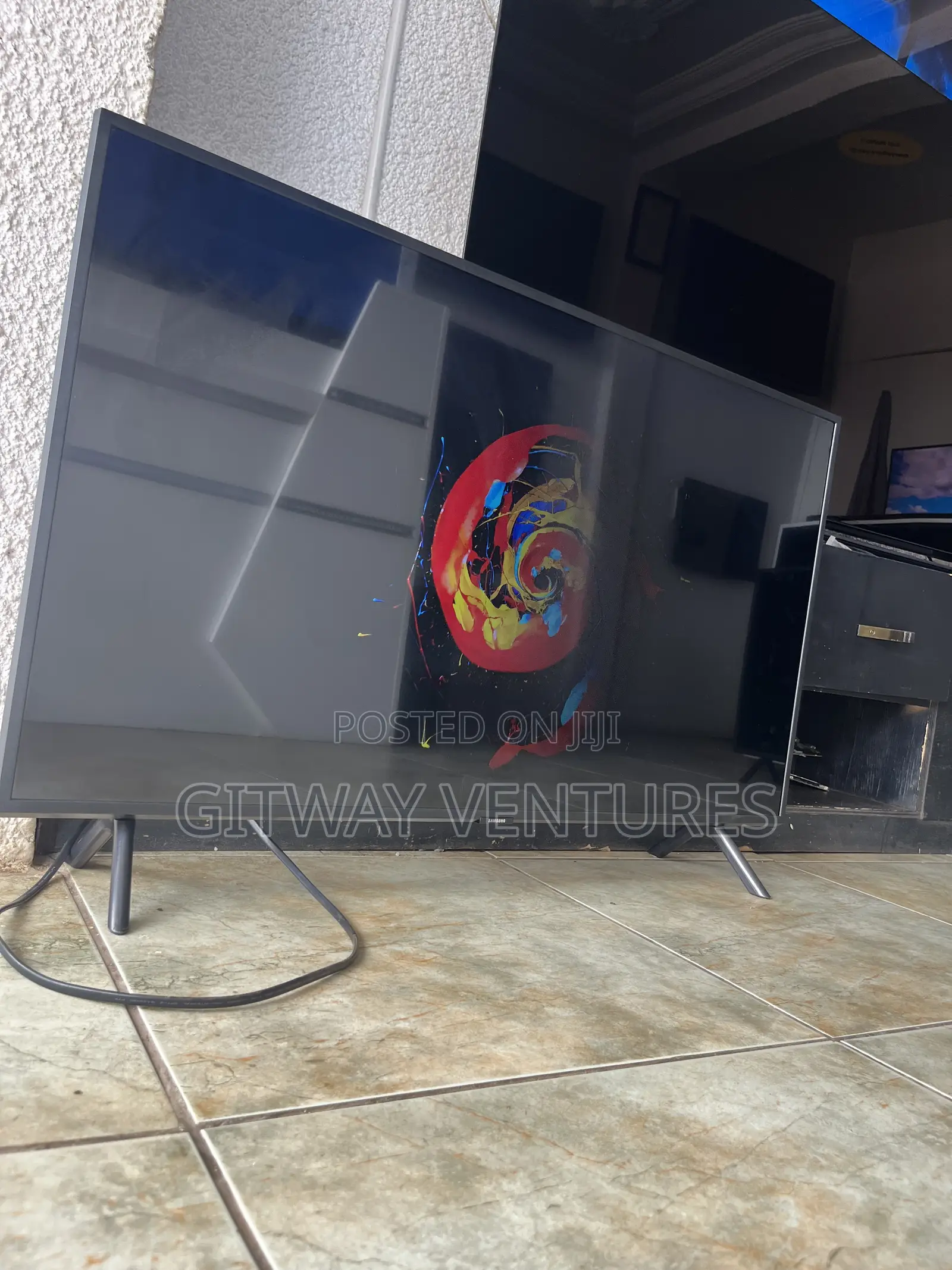 Pre-Owned Samsung QLED 43inch Smart Satellite Bluetooth AirPlay TV