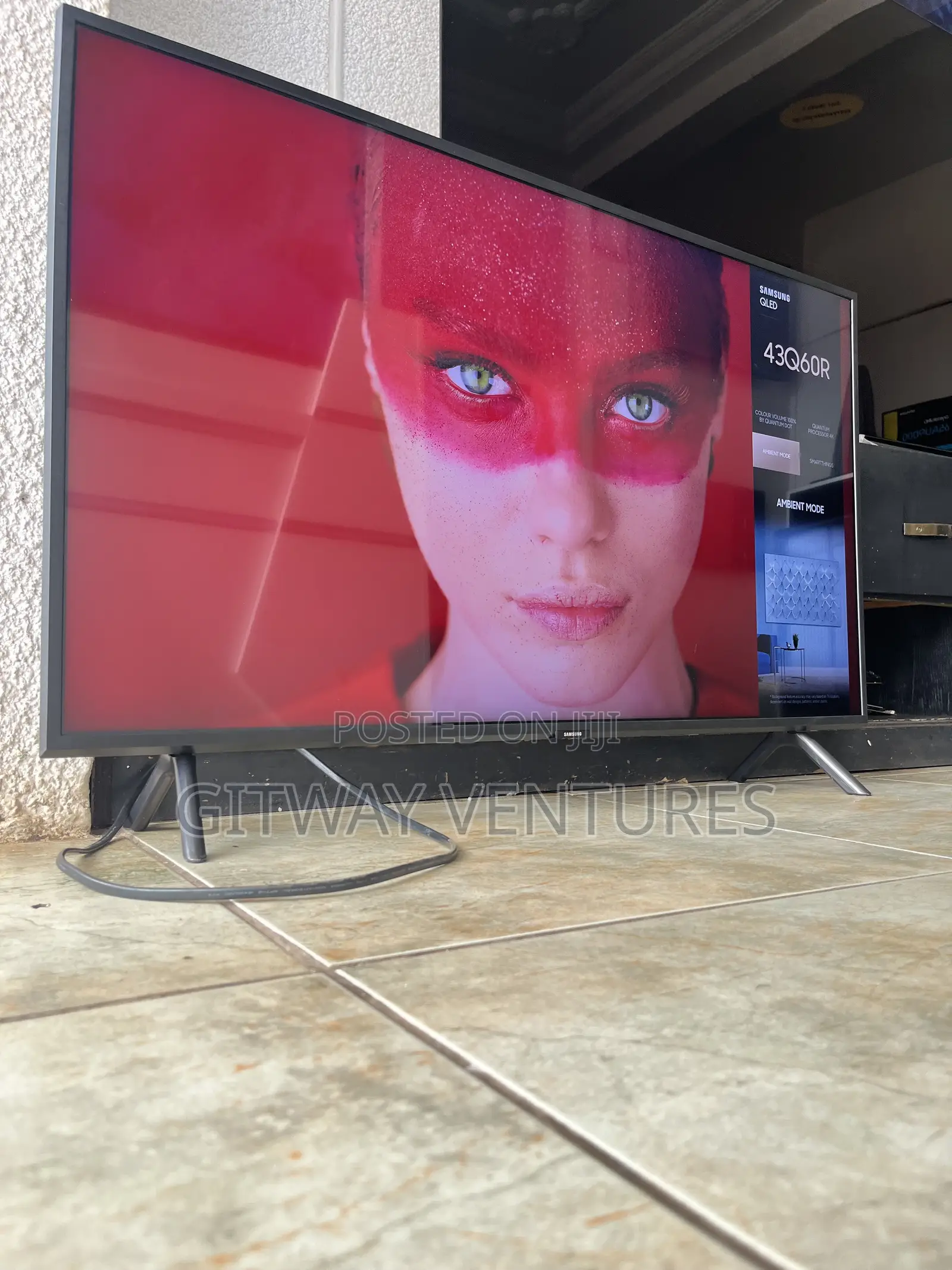 Pre-Owned Samsung QLED 43inch Smart Satellite Bluetooth AirPlay TV