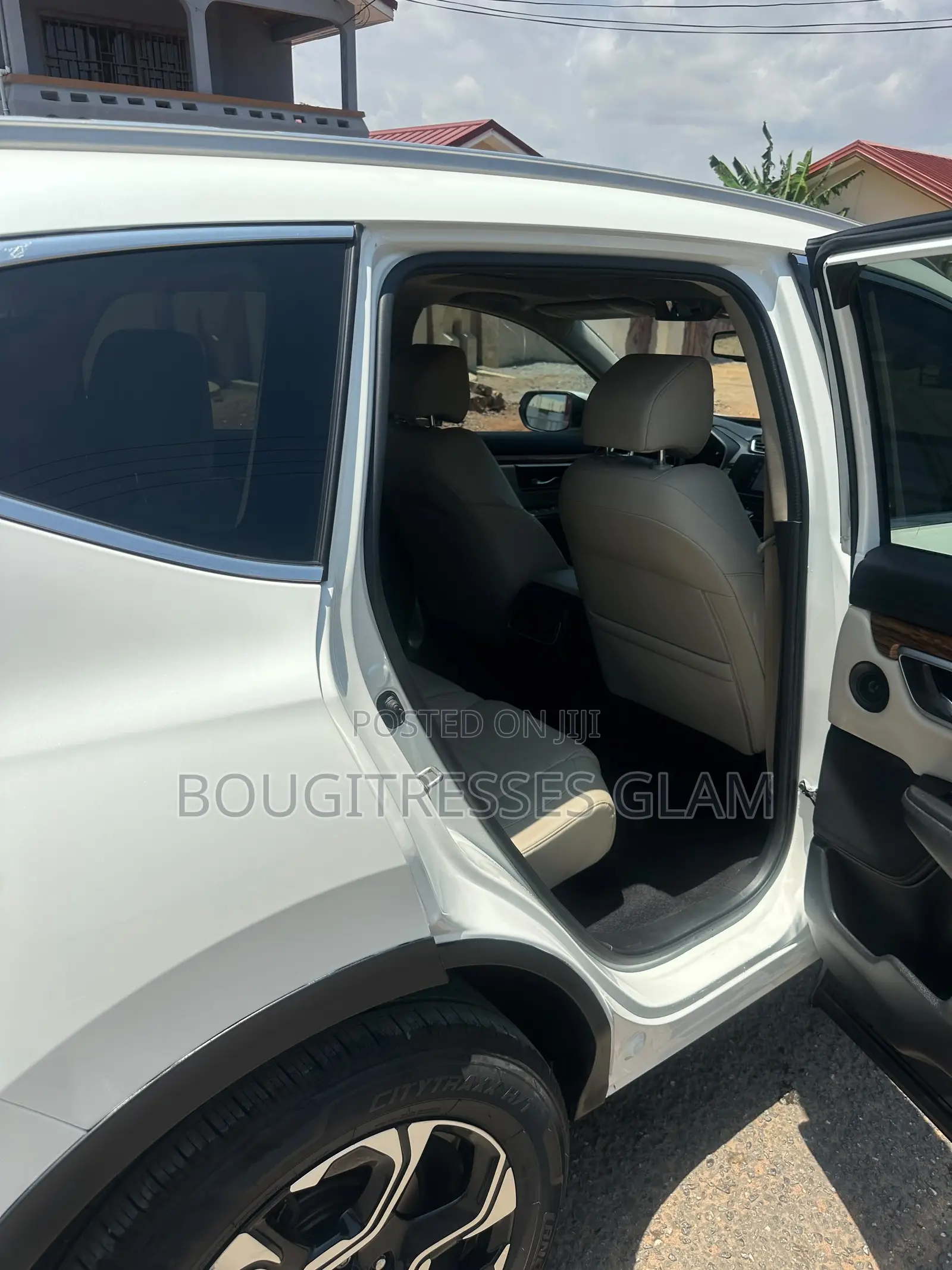 Honda CR-V Touring AWD 2018 White