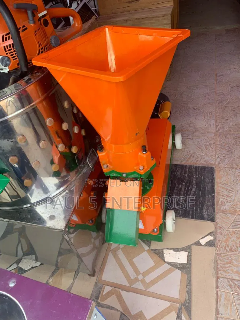 Pellet Machine 200kg Per Hour 5.5kw