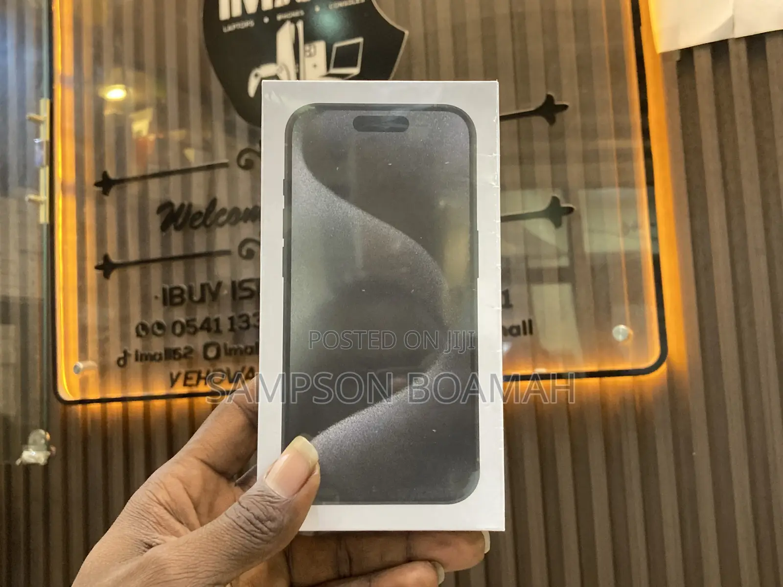 New Apple iPhone 15 Pro 256 GB Gold