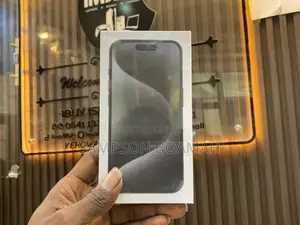 New Apple iPhone 15 Pro 256 GB Gold