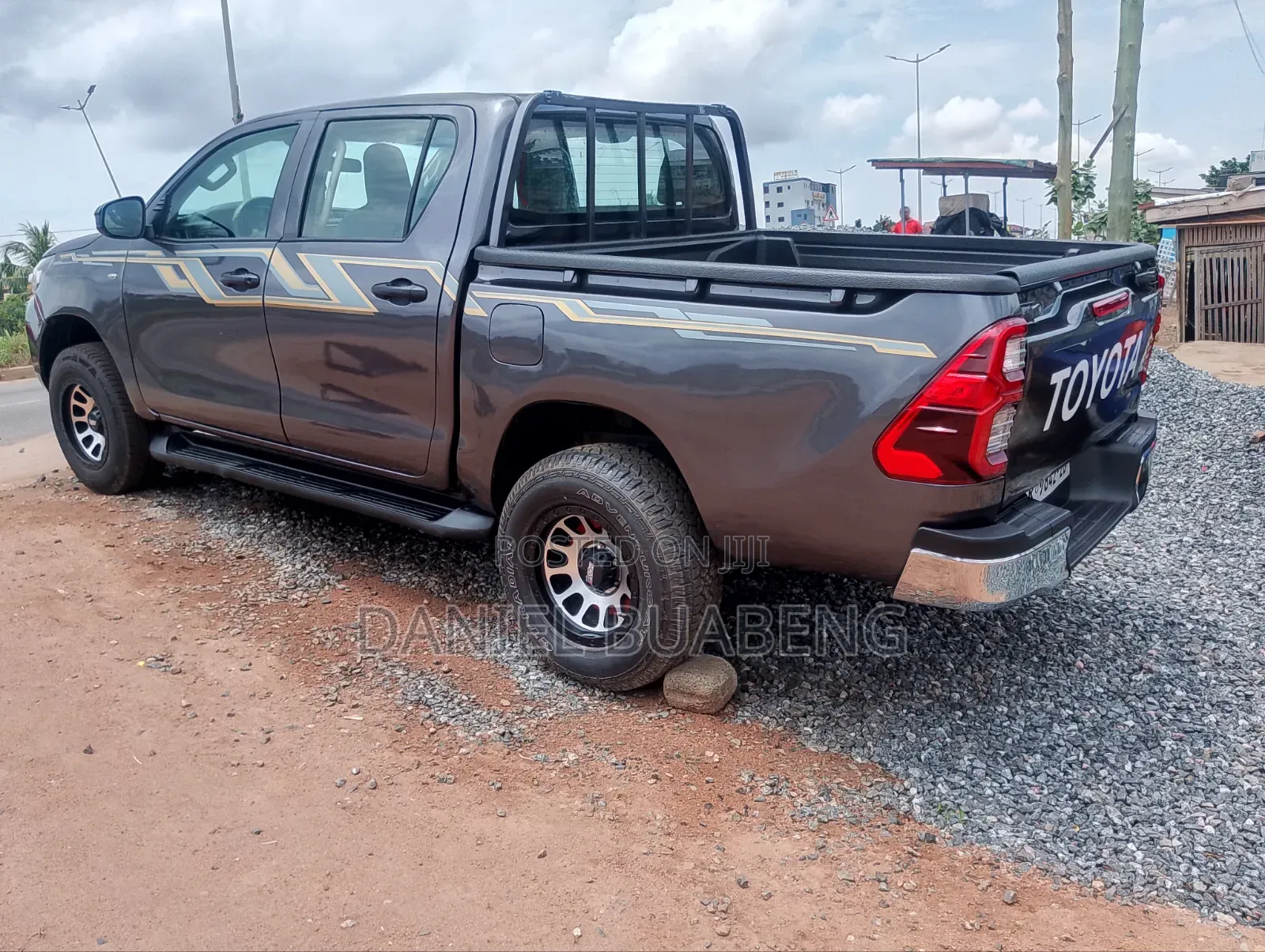 Toyota Hilux 2020 Gray