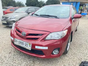 Toyota Corolla LE 4dr Sedan (1.8L 4cyl 4A) 2012 Red