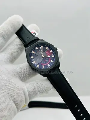 Tsera Classic Leather Watch