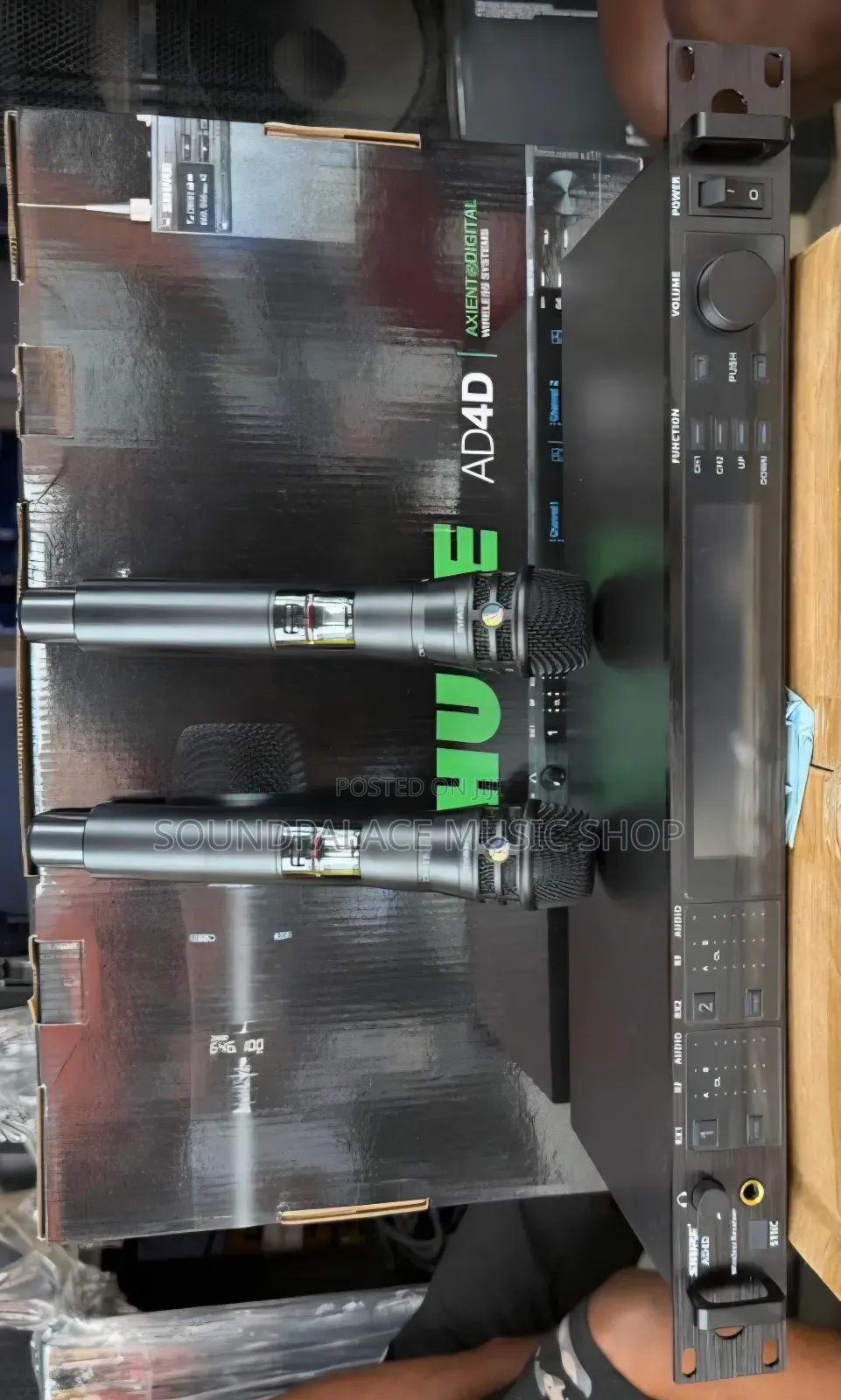 Shure AD4D 2in1 Wireless Microphone