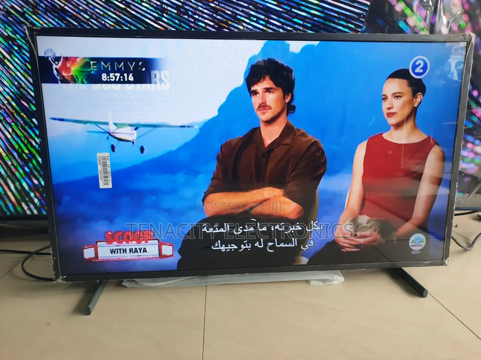 Qled Picture Frame 32"samsung Uhd HDR Smart Satellite TV