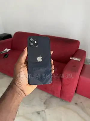 Apple iPhone 12 64 GB Black