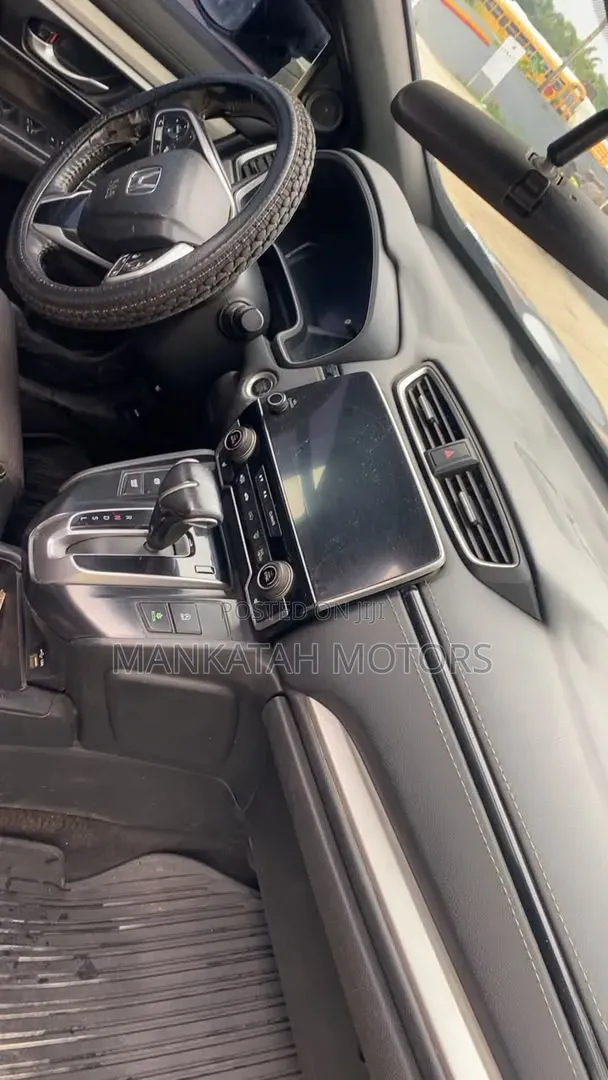 Honda CR-V 2021 Gray