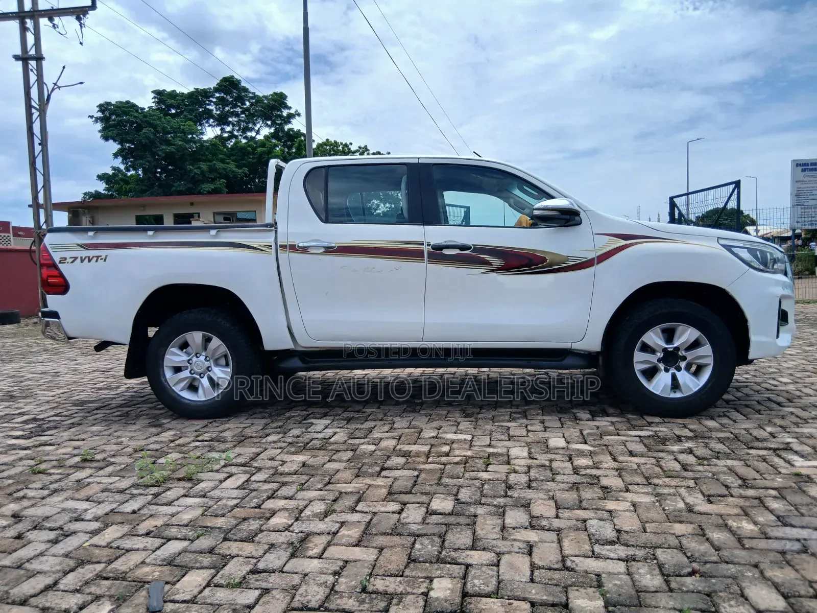 Toyota Hilux 2016 White