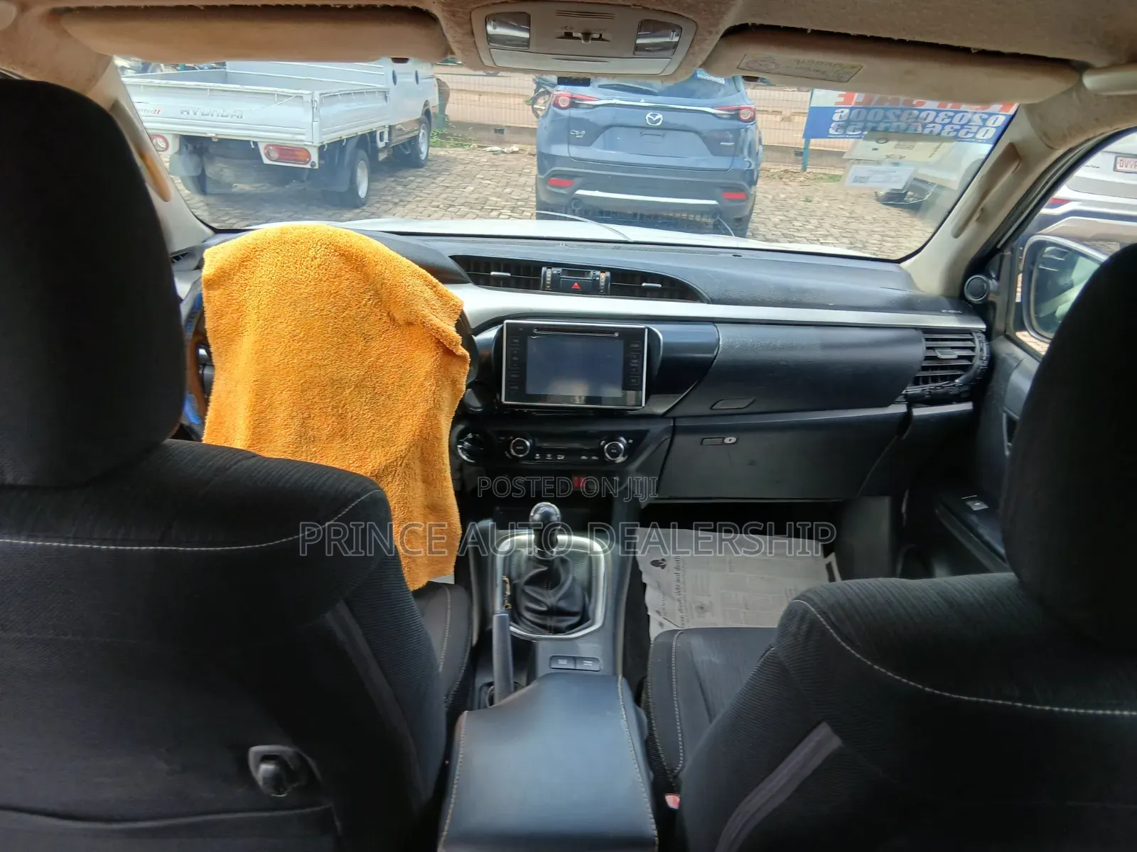 Toyota Hilux 2016 White
