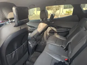 Hyundai Santa Fe 2017 White
