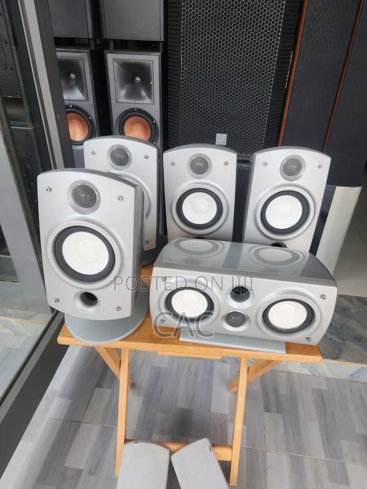 High-End Premium Sony SS-LA300ED Surround Speakers