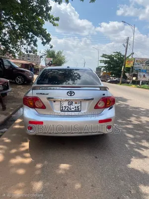Toyota Corolla 2010 Silver
