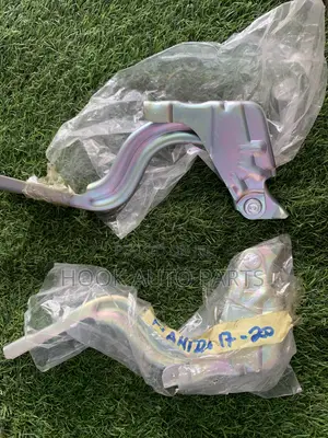 Hyundai Elantra 2016, 2017, 2018, 2019, 2020 Bonnet Inches Pair