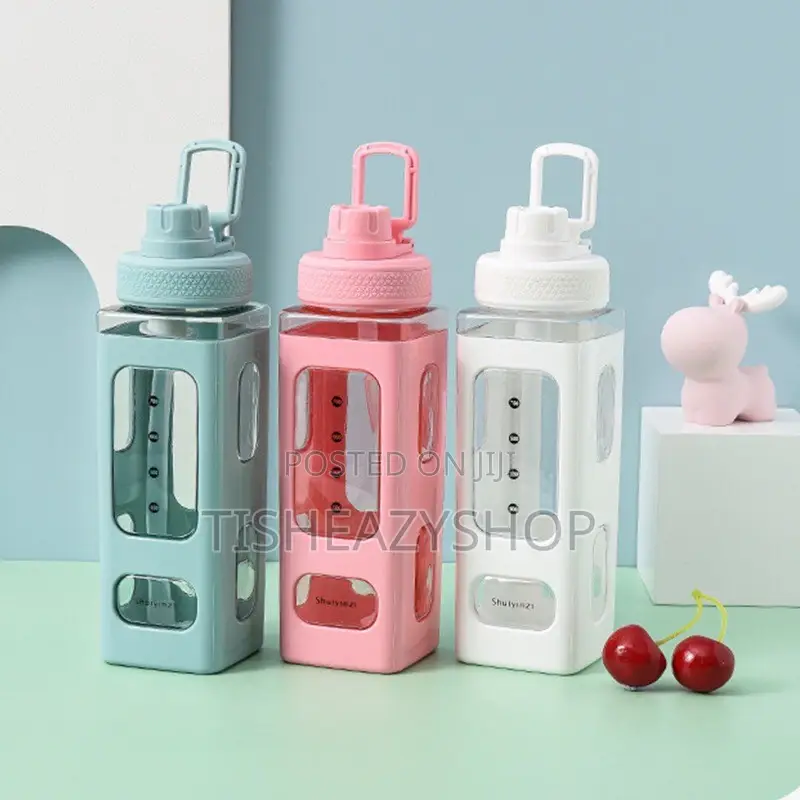 Drinking Water Bottles(700ml)
