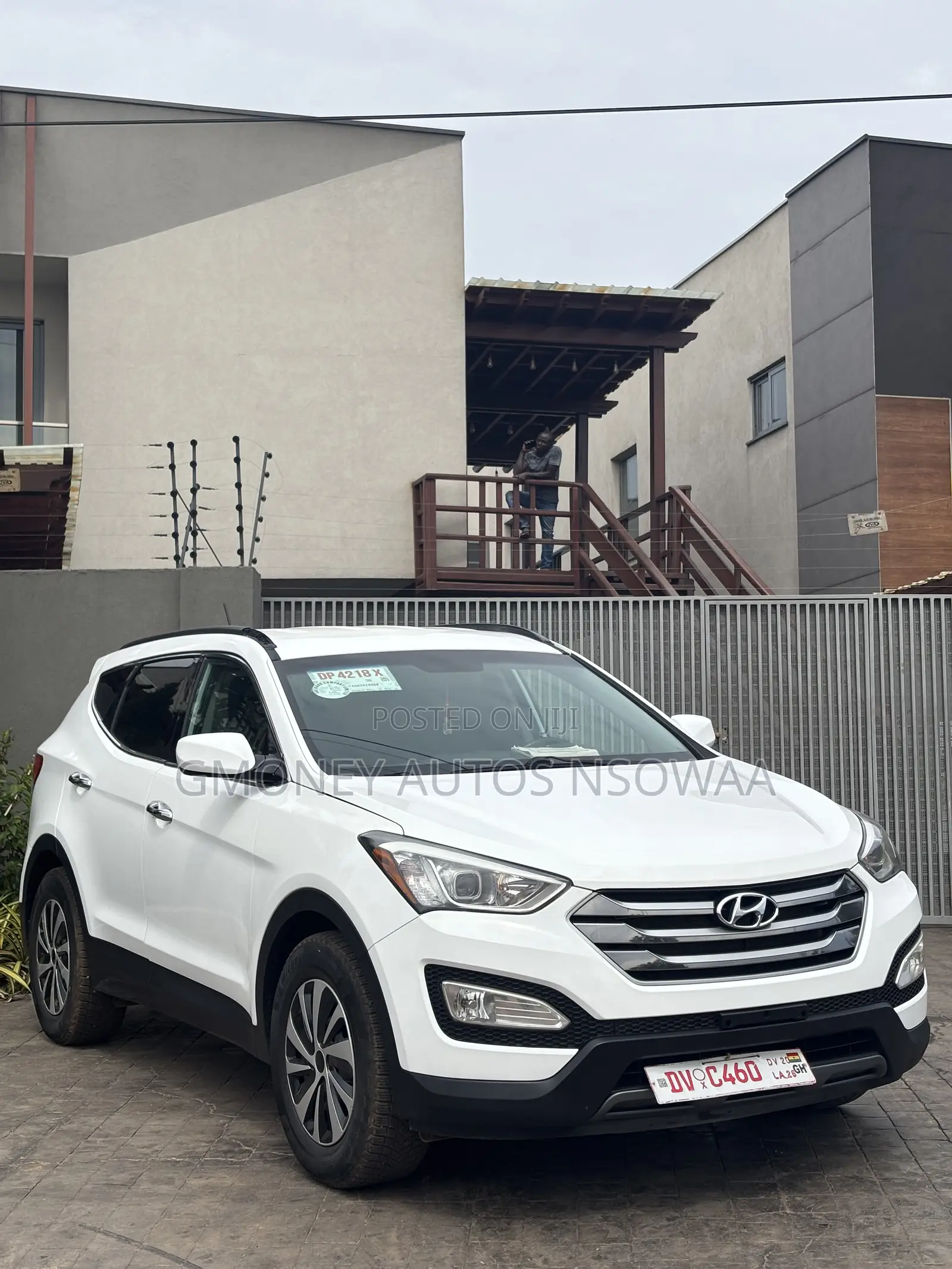 Hyundai Santa Fe SE AWD 2016 White
