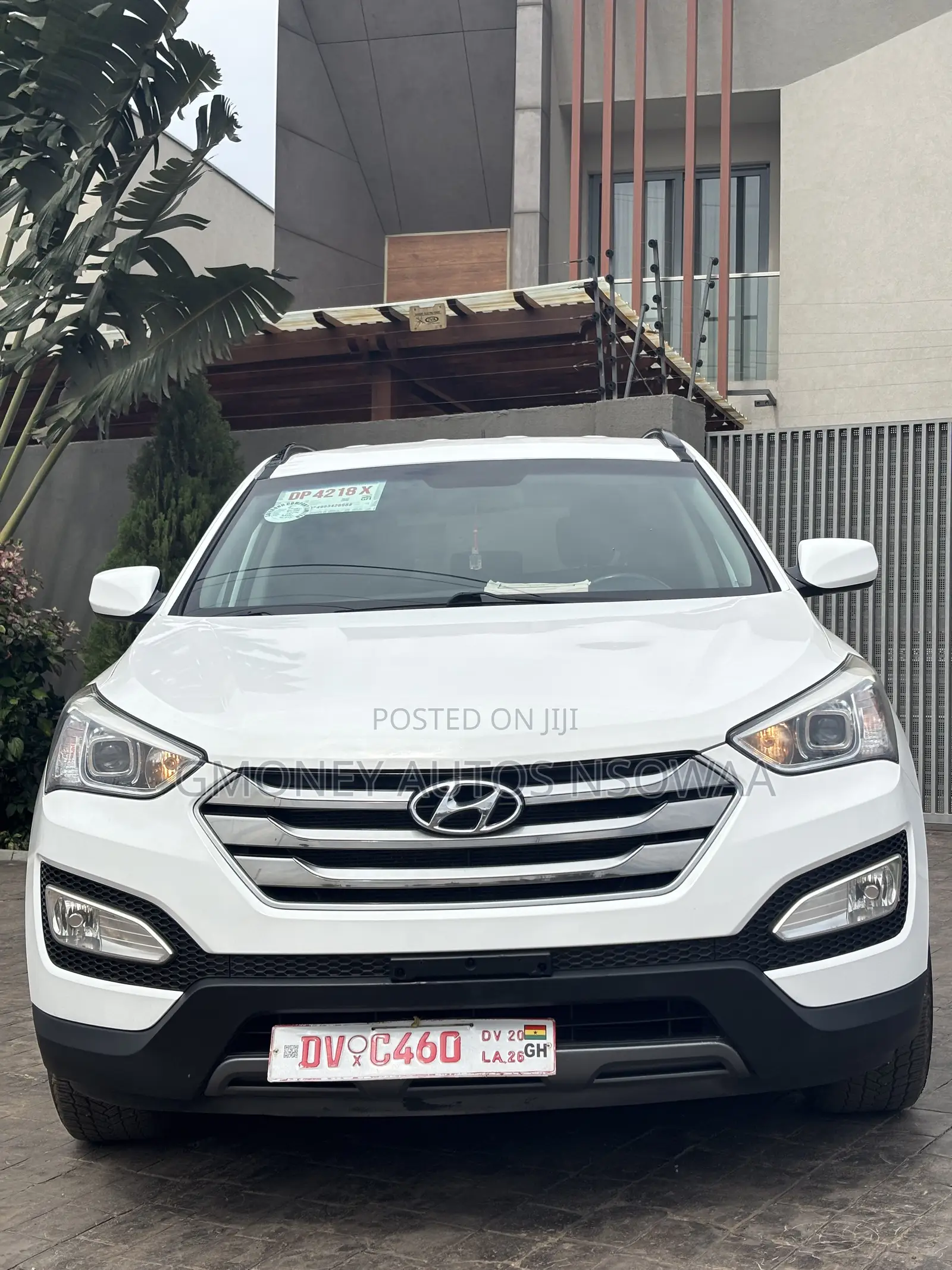 Hyundai Santa Fe SE AWD 2016 White