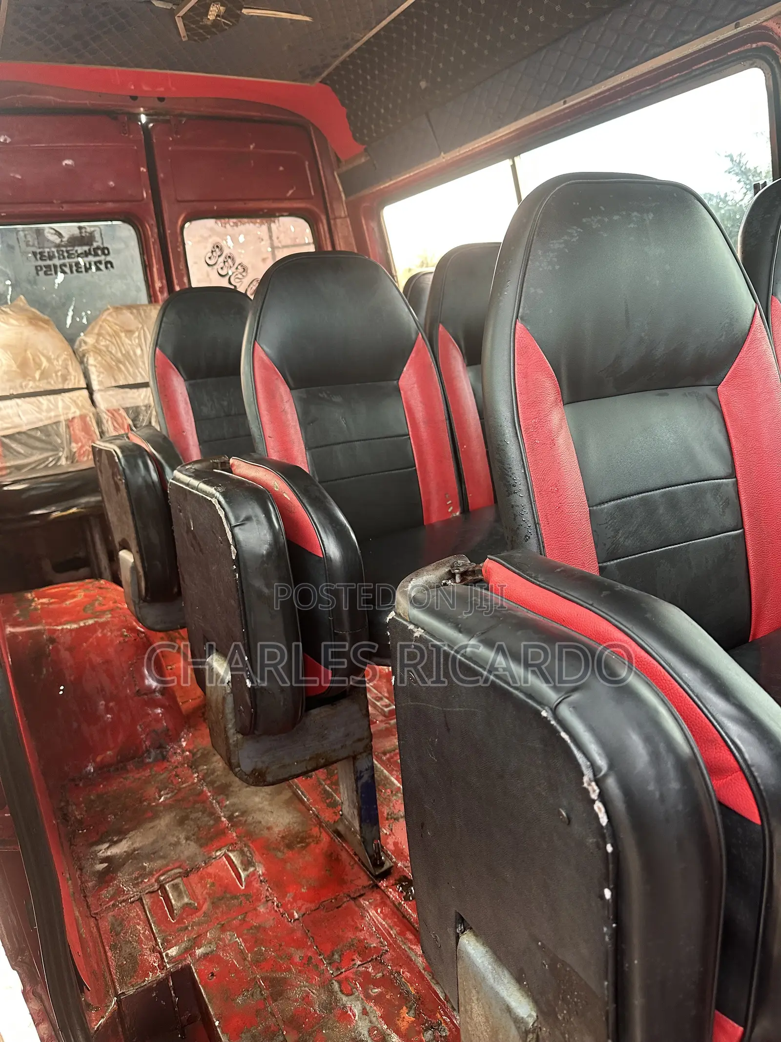 Mercedes-Benz Sprinter 2012 Red