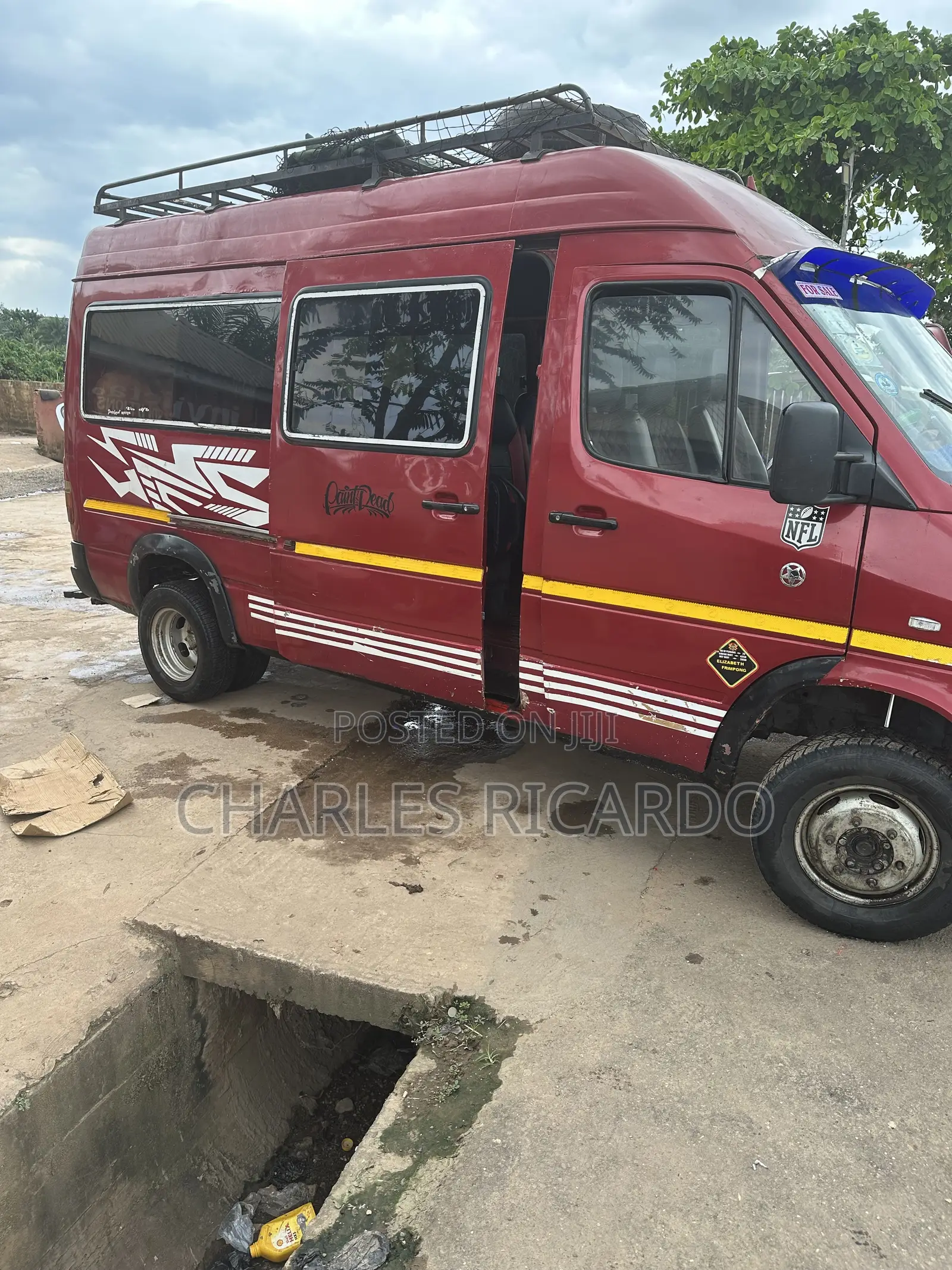 Mercedes-Benz Sprinter 2012 Red