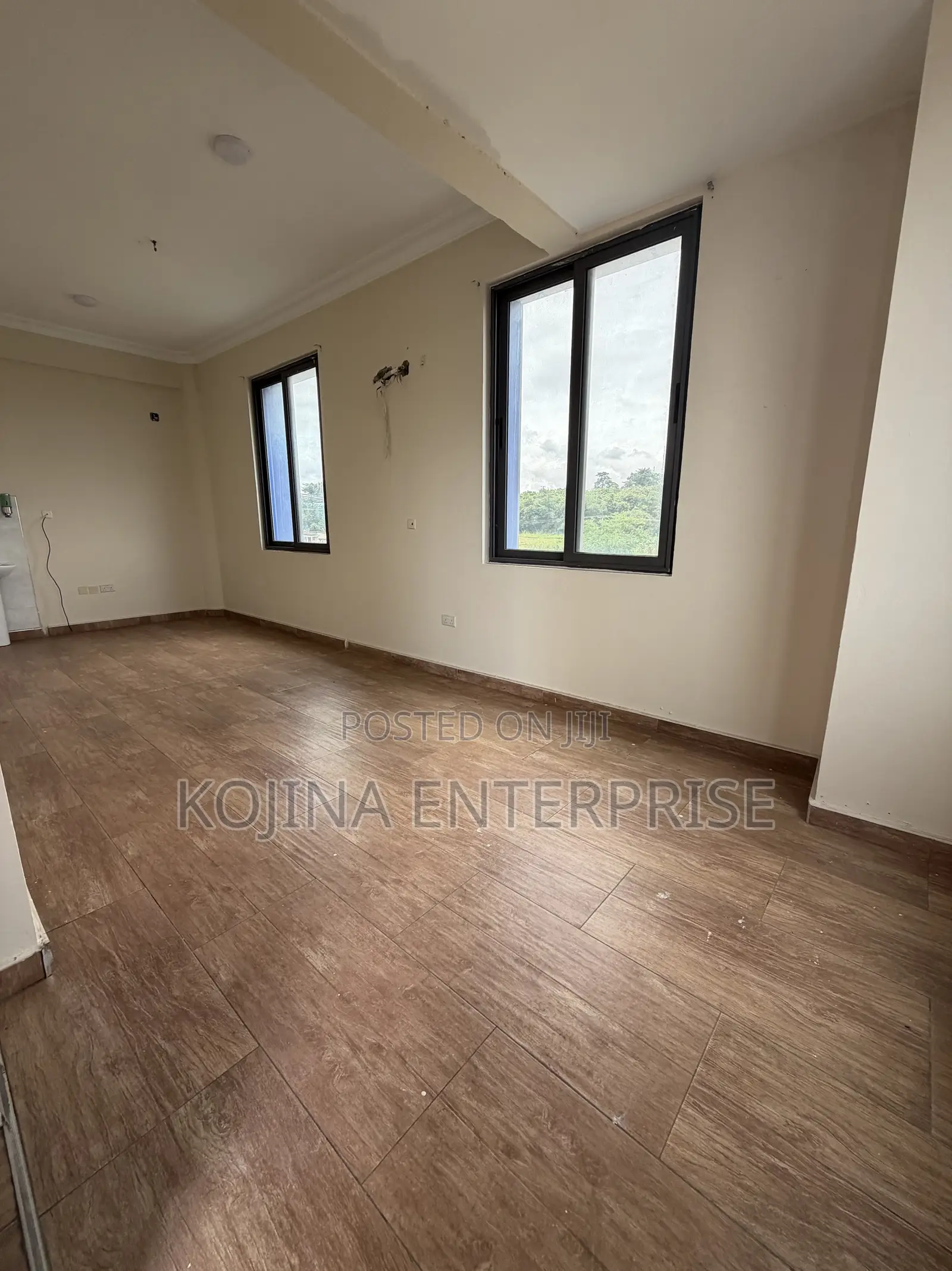 27.5 SQM Office Space for Rent – Asokwa New Road