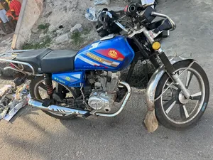 New Royal Motorcycle 2022 Black