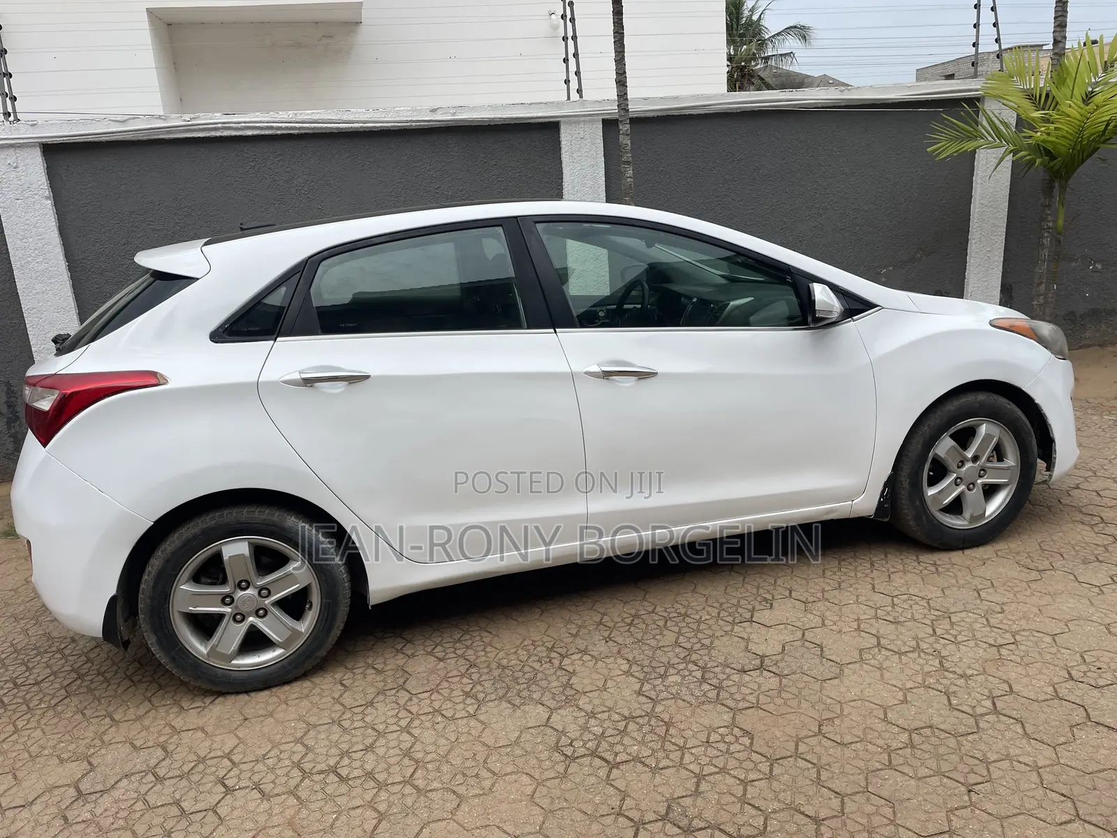 Hyundai Elantra 2015 White