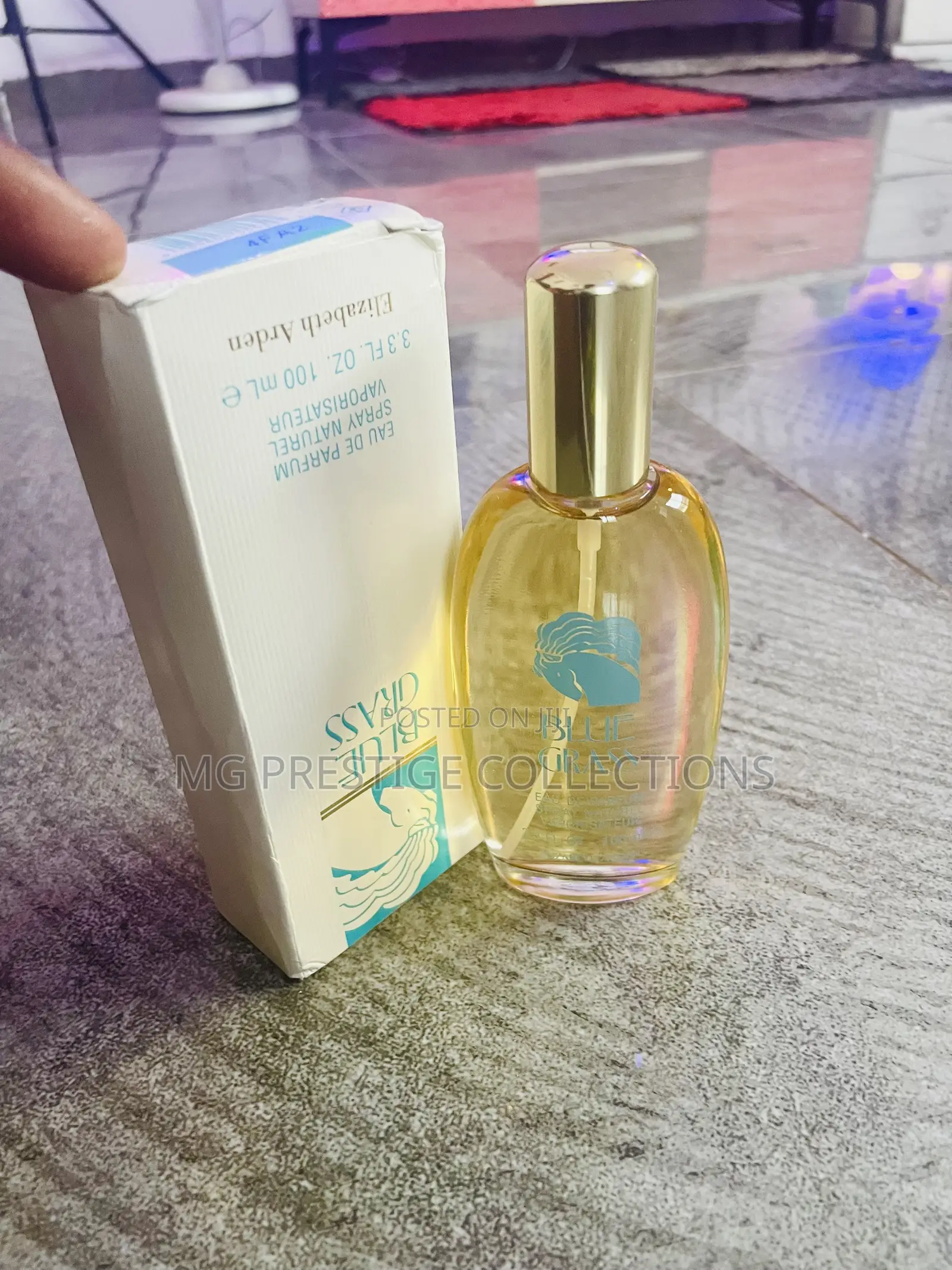 Elizabeth Arden Blue Grass Eau De Parfum Spray - 100ml / 3.3 Fl Oz