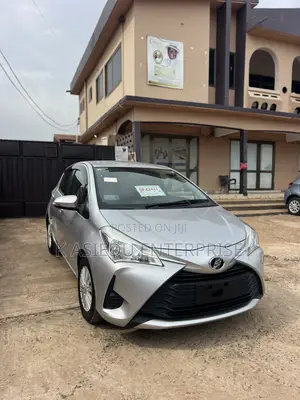 Toyota Vitz 1.3 AWD 3dr 2017 Silver